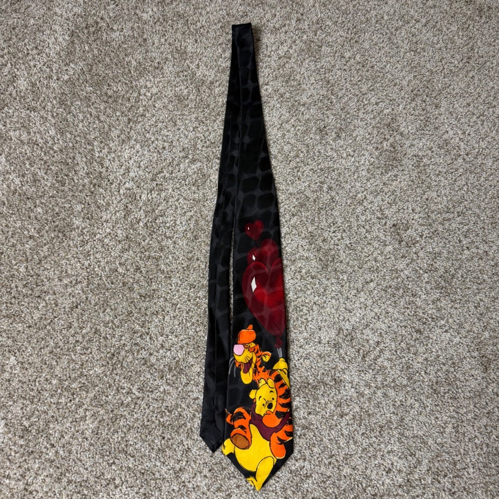 Disney Winnie the Pooh Tigger Heart Balloons Black Silk Necktie Mens Vintage Tie
